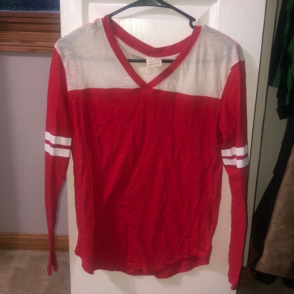 Women’s long sleeve shirt